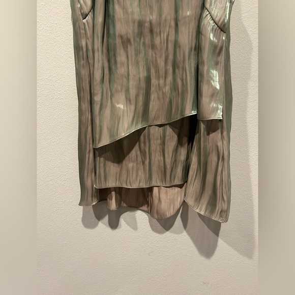 ELIZABETH & JAMES Gold Layered Sleeveless Top Tank / Size XS / - Picture 3 of 9